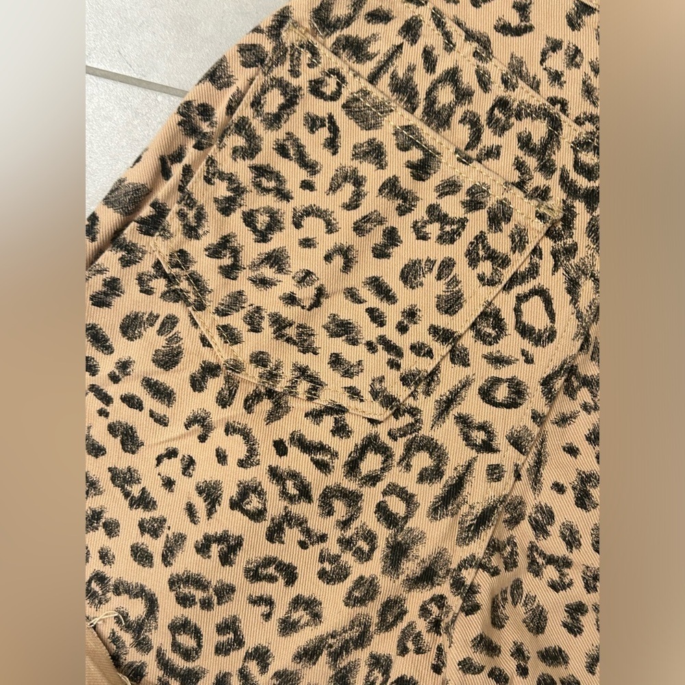 NWT Free People Printed Dogtown High Waist Shorts Cheetah Black Tan Size 24 - Picture 7 of 14